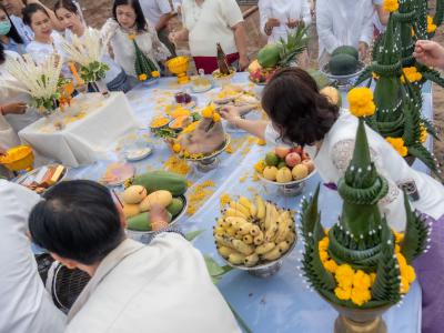 พิธียกเสาเอกและเสาโท สำนักงานสหกรณ์ฯ แห่งใหม่