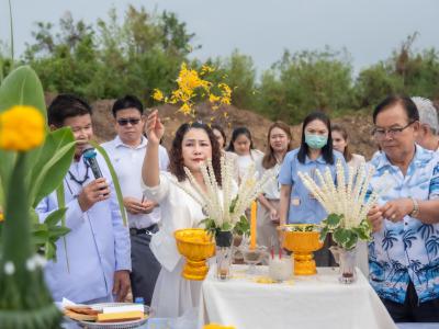 พิธียกเสาเอกและเสาโท สำนักงานสหกรณ์ฯ แห่งใหม่