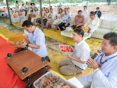 พิธียกเสาเอกและเสาโท สำนักงานสหกรณ์ฯ แห่งใหม่