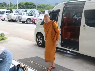 ทำบุญขึ้นบ้านใหม่อาคารสำนักงานสหกรณ์ออมทรัพย์สาธารณสุขจังหวัดหนอ