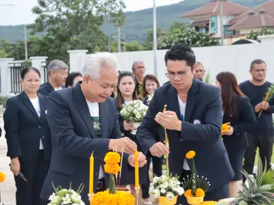พิธีอัญเชิญรูปหล่อหลวงปู่ขาว อนาลโย